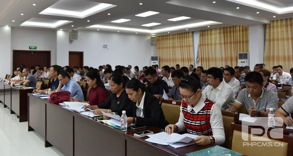 浦北县纪检监察干部集中“充电”